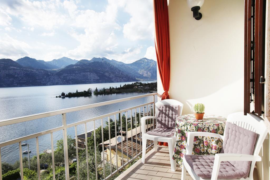Residence le Balze Malcesine Zimmer foto
