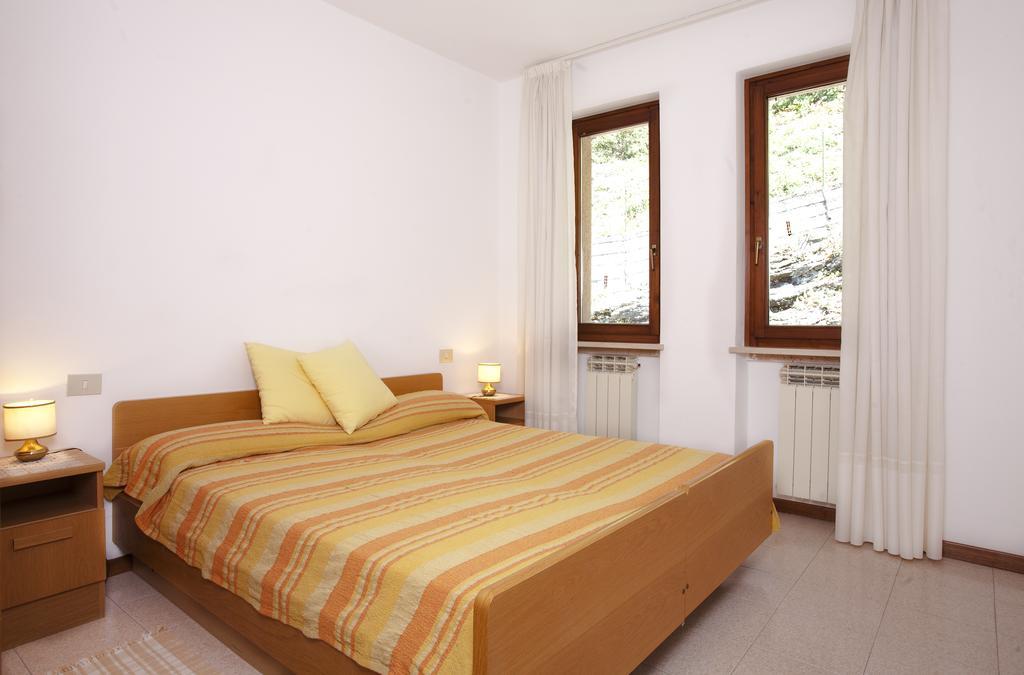Residence le Balze Malcesine Zimmer foto